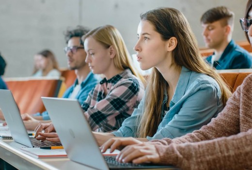 Top 5 Budget-Friendly Refurbished Laptops for Students Top 5 Budget-Friendly Refurbished Laptops for Students