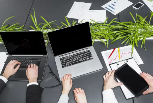 Best Refurbished Laptops For Students and Office Use At Low Budget Best Refurbished Laptops For Students and Office Use At Low Budget