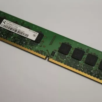Hynix HYS64T128020HU-3S-B 1GB 240p PC2-5300 CL5 16c 64x8 DDR2-667 DIMM