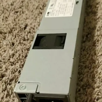 IBM X3550 X3650 M2 M3 675W Power Supply 39Y7206 39Y7201 FS7023-030G