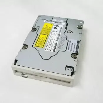 Fujitsu DynaMO Internal IDE 640mb Optical Drive MCE3064AP