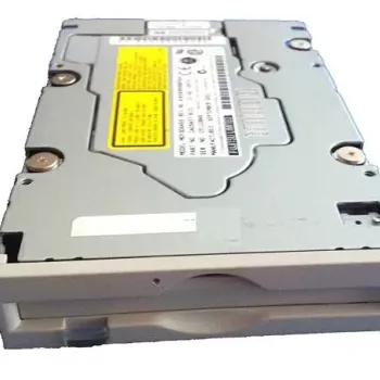 Fujitsu DynaMO Internal SCSI 640mb Optical Drive MCF3064SS