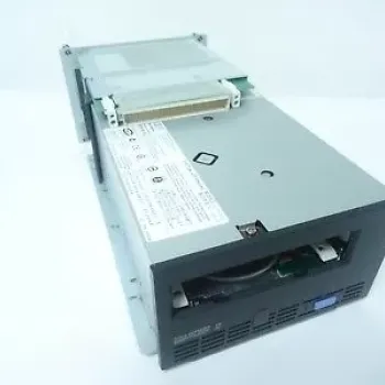 Quantum Adic LTO 2 Ultrium SCSI Loader Tape Drive 8-00220-11