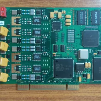Dialogic D/4PCI 4 port analog telephony board (USED)
