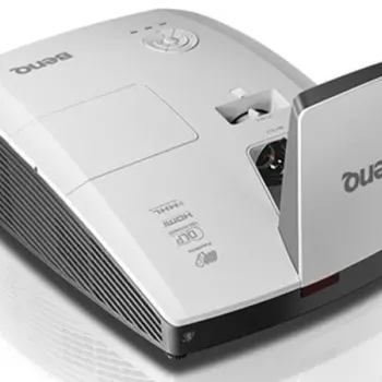 BenQ MW855UST Projector